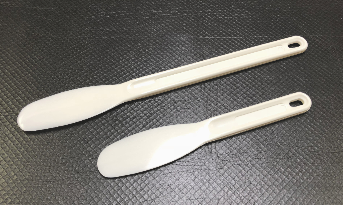 plastic rubber spatulas in 10cm, 15cm and 20cm size for printing inks